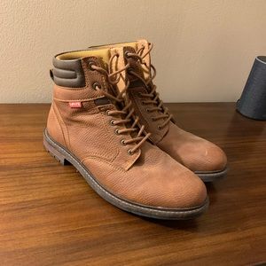 Levi’s Boots